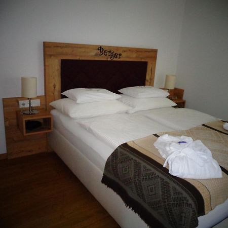 Familienhotel Berger Sankt Jakob im Walde Εξωτερικό φωτογραφία