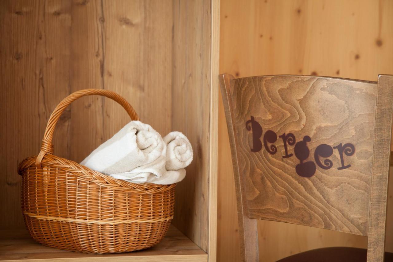 Familienhotel Berger Sankt Jakob im Walde Εξωτερικό φωτογραφία
