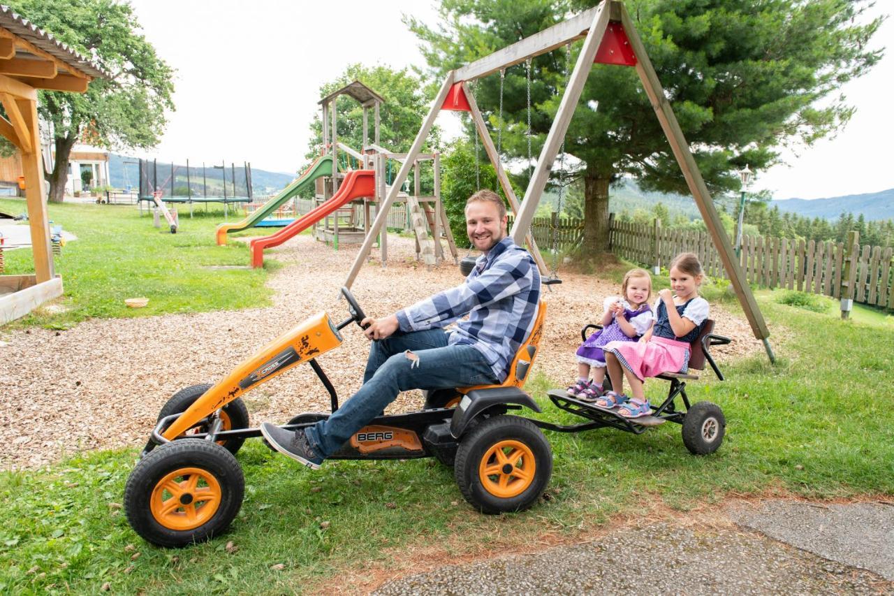 Familienhotel Berger Sankt Jakob im Walde Εξωτερικό φωτογραφία