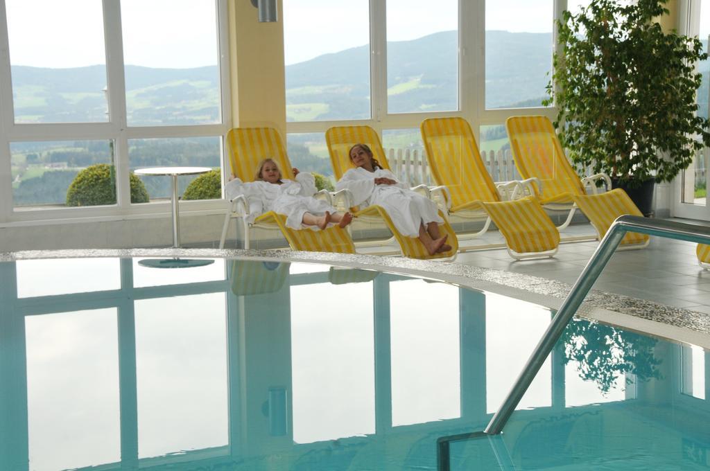 Familienhotel Berger Sankt Jakob im Walde Εξωτερικό φωτογραφία